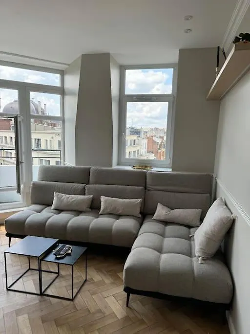 Bel Appartement Climatise En Plein Coeur De Lilla Appartamento