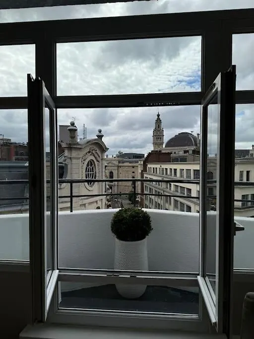 Bel Appartement Climatise En Plein Coeur De Lilla Appartamento